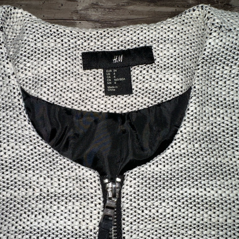 H&M Women’s Cream/Black Blazer Jacket Size 4 - Picture 5 of 11